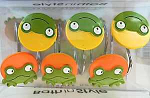 Peeking Frogs Shower Hooks